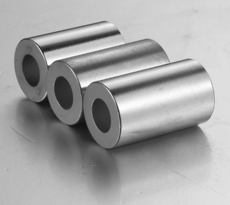 качество Большие магниты редкой земли 0.3mm 0.8mm цилиндрические, большие магниты неодимия N52 завод